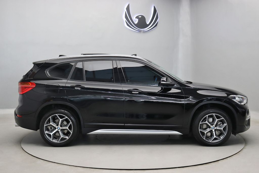 Foto do veículo BMW X1 SDRIVE 20I 2019 21.710 KM 219.000,00