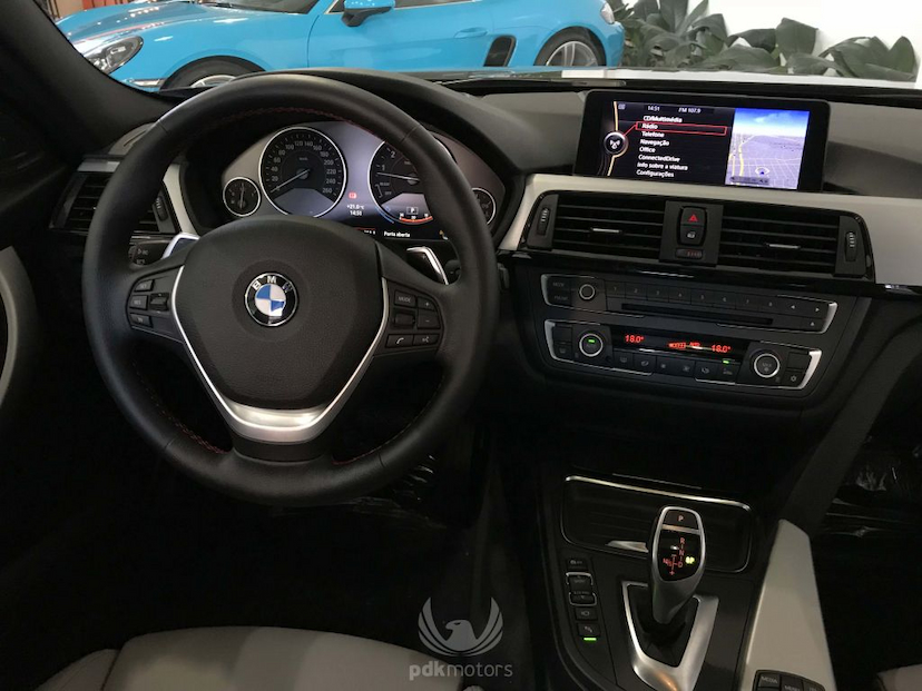 Foto do veículo BMW  335I SPORT 2013 11.592 KM 175.000,00