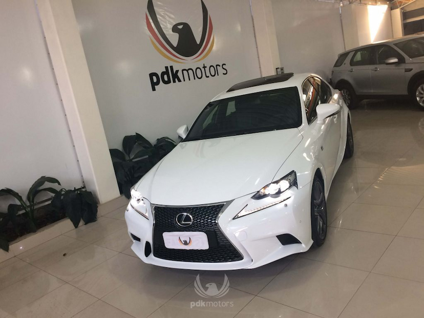 Foto do veículo LEXUS  IS 250 F-SPORT 2014 23.500 KM 119.000,00