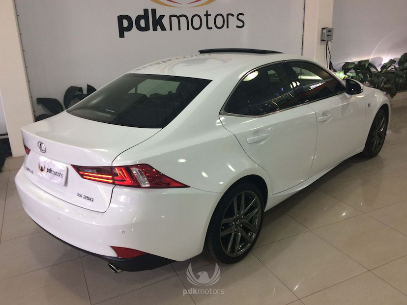 Foto do veículo LEXUS  IS 250 F-SPORT 2014 23.500 KM 119.000,00