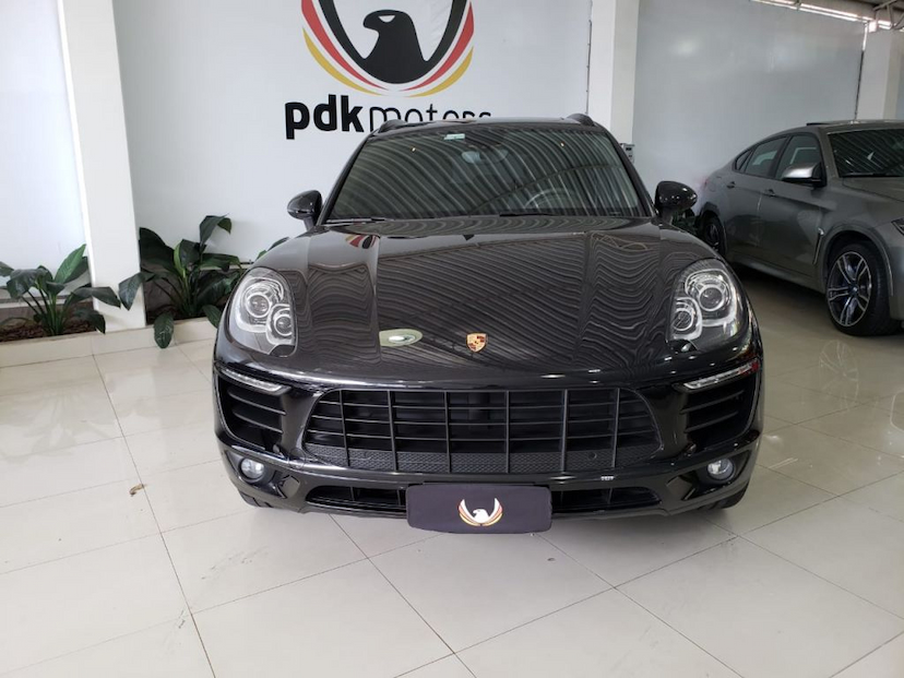 Foto do veículo PORSCHE  MACAN S 2015 29.250 KM 305.000,00