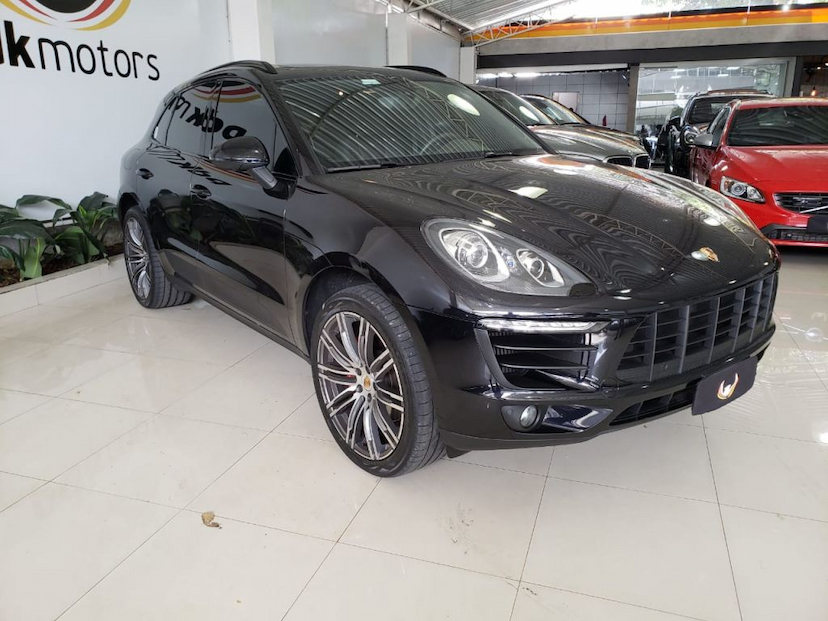 Foto do veículo PORSCHE  MACAN S 2015 29.250 KM 305.000,00