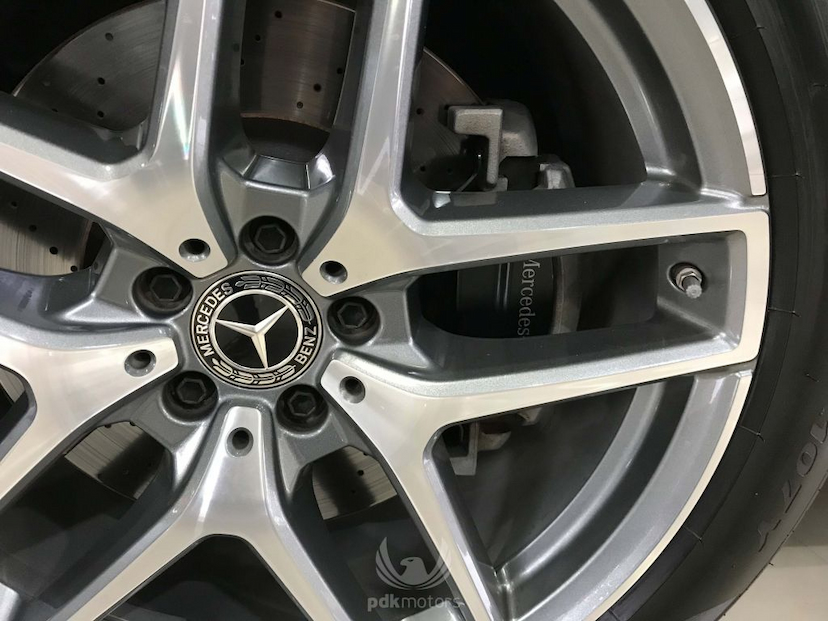 Foto do veículo MERCEDES-BENZ  GLE 400 COUPé 2017 12.180 KM 359.000,00