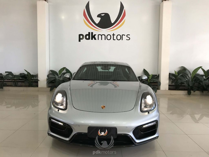 Foto do veículo PORSCHE  CAYMAN GTS 2015 18.044 KM 379.000,00