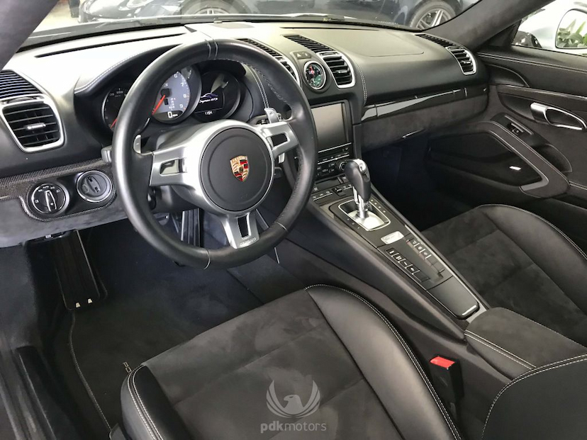 Foto do veículo PORSCHE  CAYMAN GTS 2015 18.044 KM 379.000,00