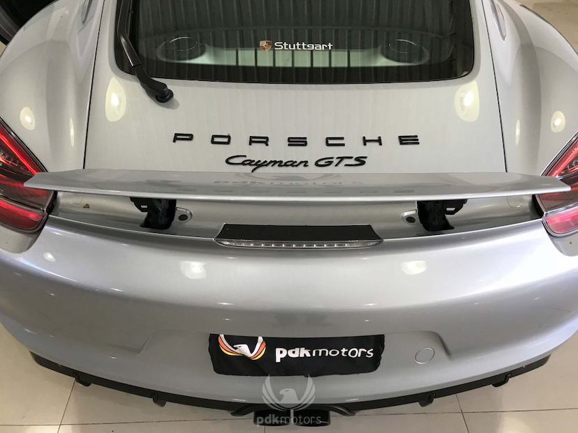 Foto do veículo PORSCHE  CAYMAN GTS 2015 18.044 KM 379.000,00