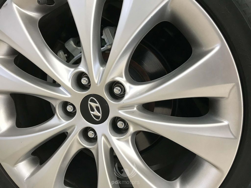 Foto do veículo HYUNDAI  AZERA 2015 60.086 KM 99.000,00
