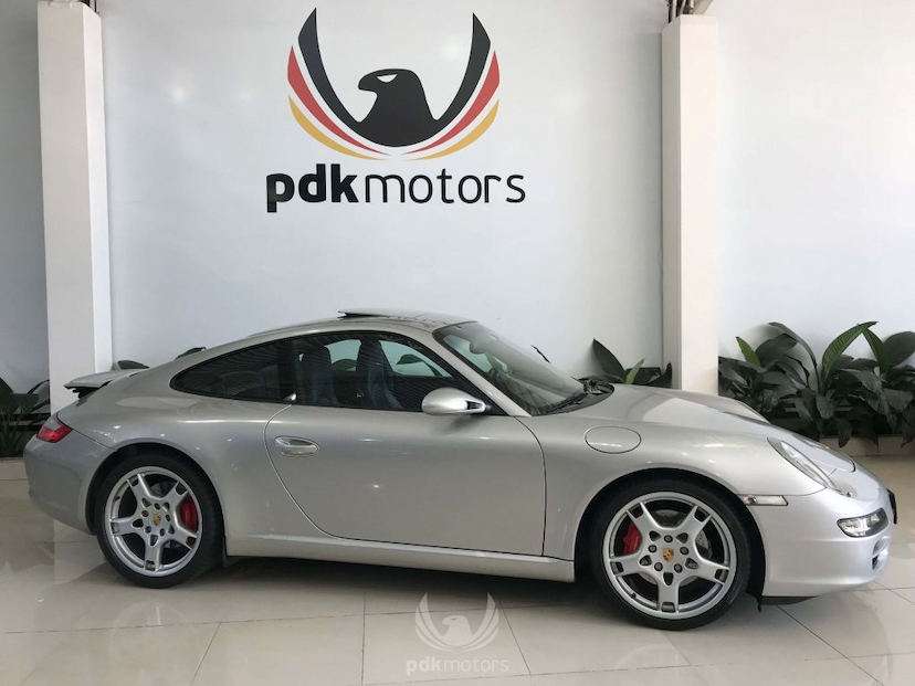 Foto do veículo PORSCHE  911 CARRERA S 2008 45.000 KM 245.000,00