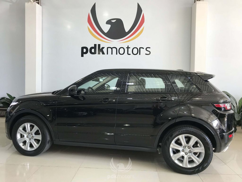 Foto do veículo LAND ROVER  EVOQUE SE DYNAMIC 2016 25.470 KM 209.900,00
