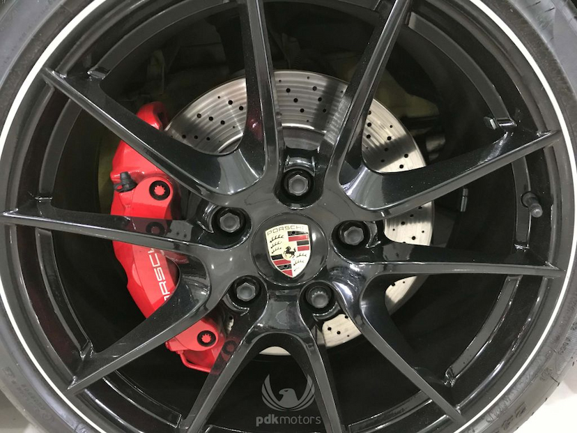 Foto do veículo PORSCHE  911 CARRERA S 2012 27.122 KM 399.000,00