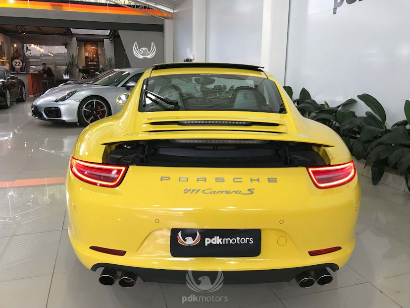 Foto do veículo PORSCHE  911 CARRERA S 2012 27.122 KM 399.000,00