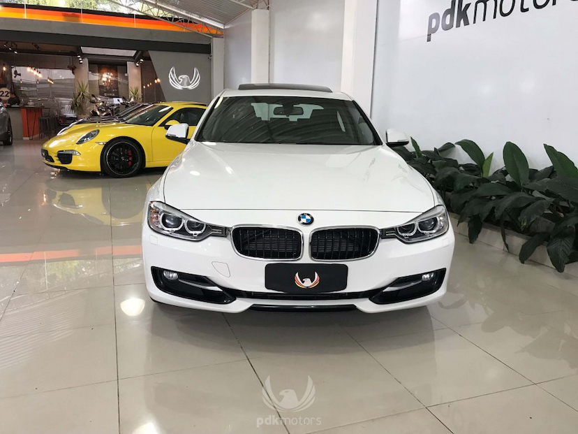 Foto do veículo BMW  328I SPORT GP 2015 37.100 KM 119.000,00