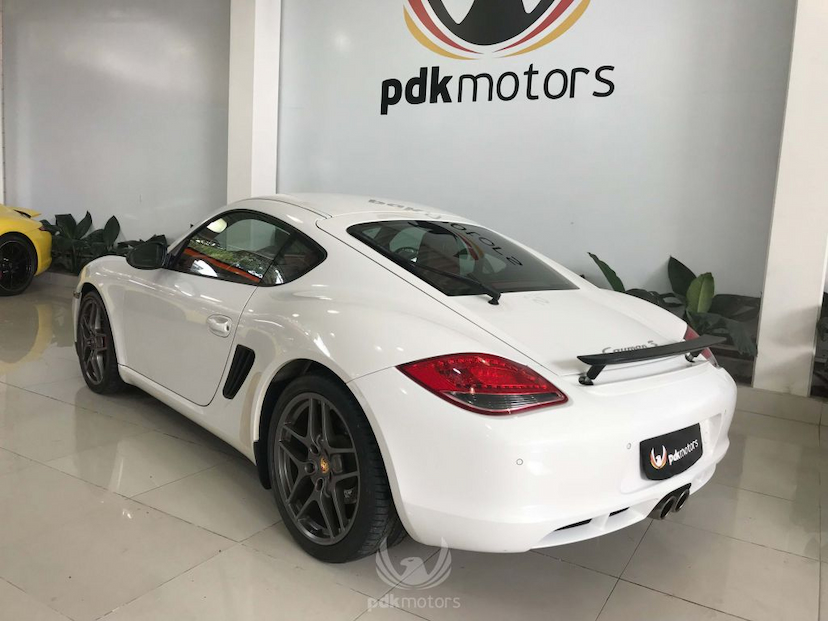 Foto do veículo PORSCHE  CAYMAN S 2010 22.067 KM 199.000,00