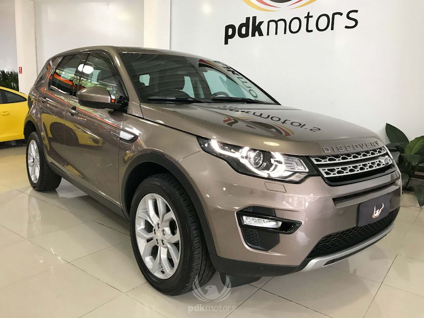 Foto do veículo LAND ROVER  DISCOVERY SPORT HSE 7L 2015 28.000 KM 208.900,00