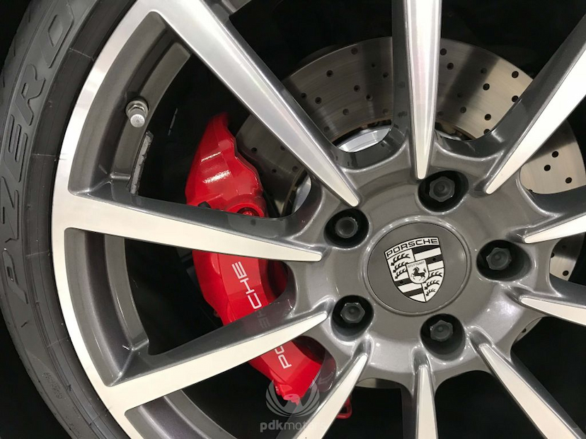 Foto do veículo PORSCHE  911 CARRERA S 2017 5.850 KM 599.000,00