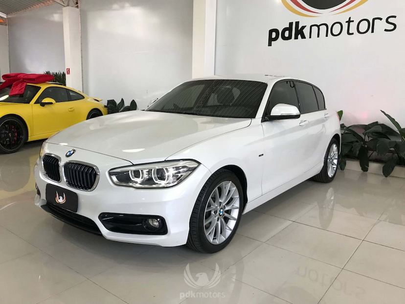 Foto do veículo BMW  120I SPORT GP 2016 47.355 KM 105.000,00