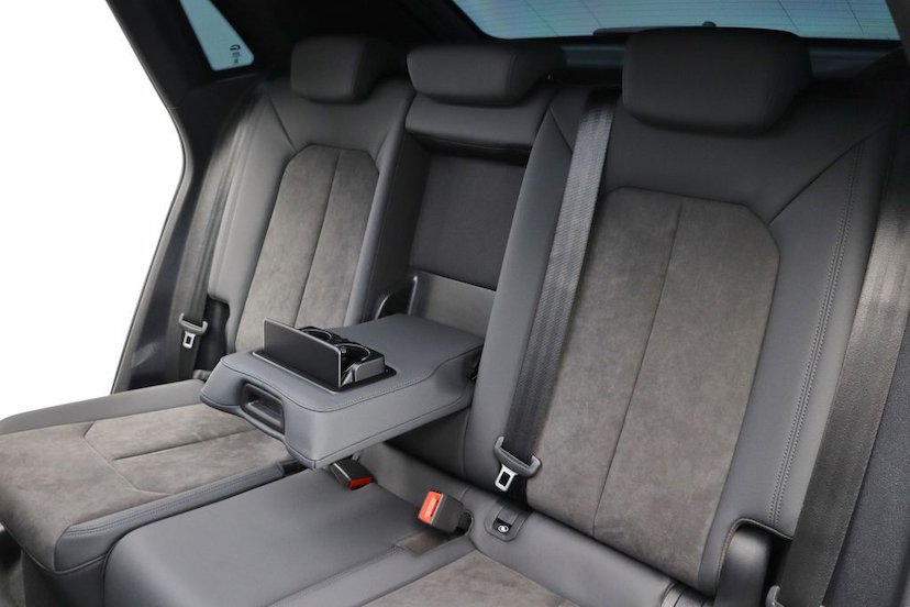 Foto do veículo AUDI Q3 BLACK S-TRONIC 2021 6.965 KM 319.000,00