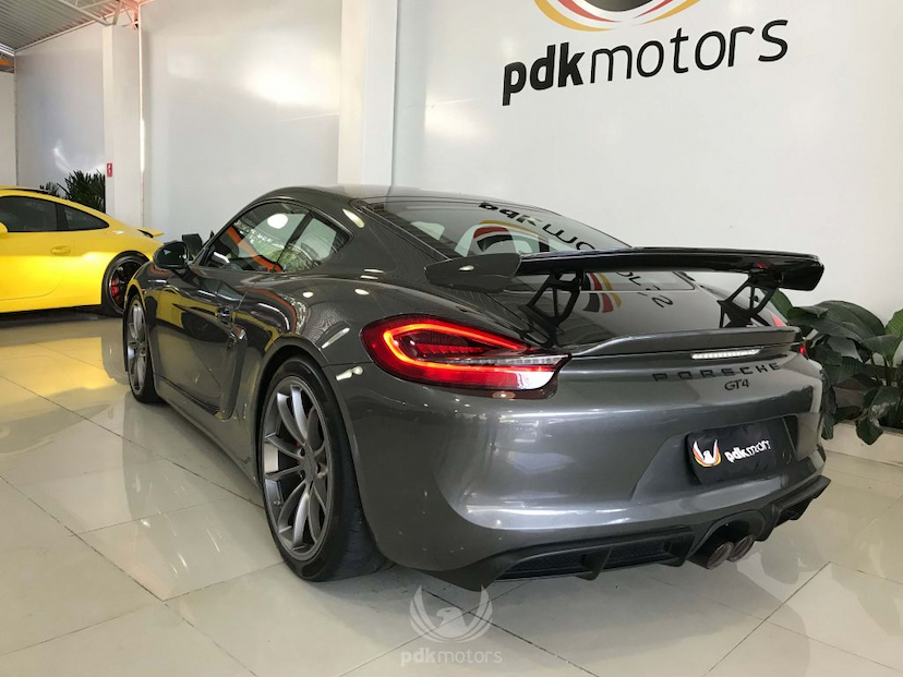 Foto do veículo PORSCHE  CAYMAN 3.8 GT4 2016 3.431 KM 575.000,00