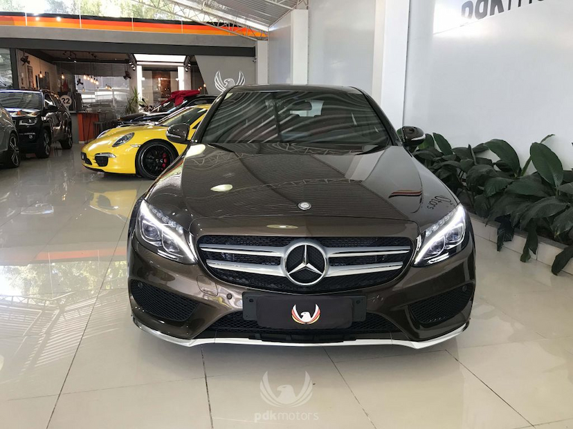 Foto do veículo MERCEDES-BENZ  C250 CGI SPORT 2015 8.480 KM 179.900,00
