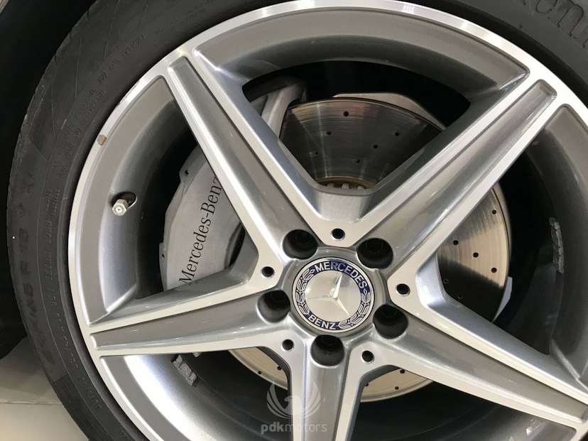 Foto do veículo MERCEDES-BENZ  C250 CGI SPORT 2015 8.480 KM 179.900,00