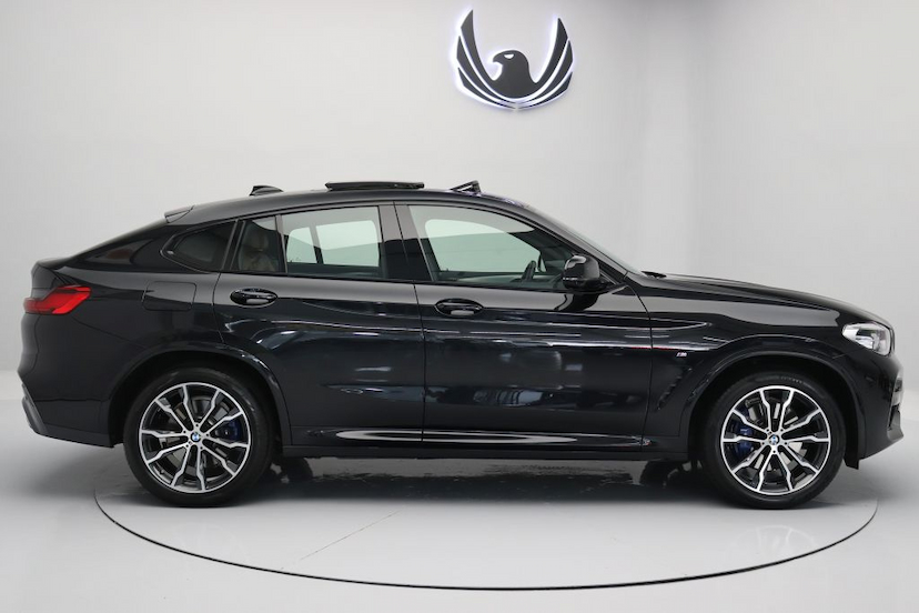Foto do veículo BMW X4 XDRIVE 30I M SPORT 2021 17.470 KM 459.000,00