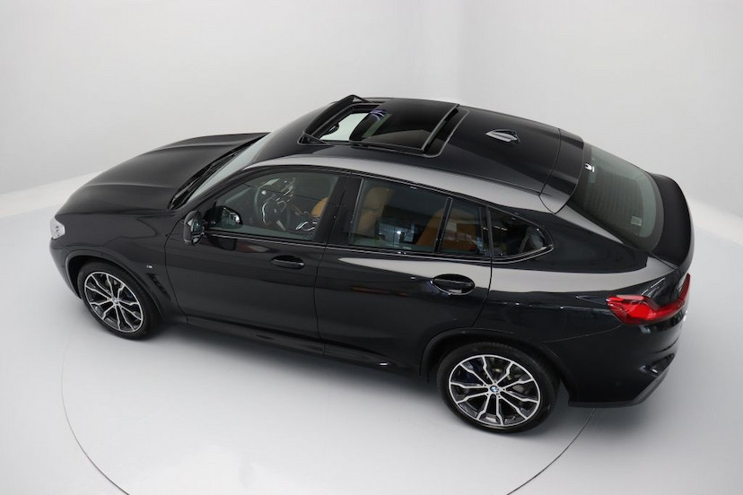 Foto do veículo BMW X4 XDRIVE 30I M SPORT 2021 17.470 KM 459.000,00
