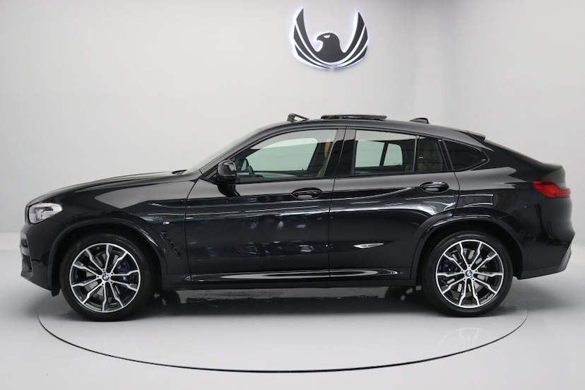 Foto do veículo BMW X4 XDRIVE 30I M SPORT 2021 17.470 KM 459.000,00