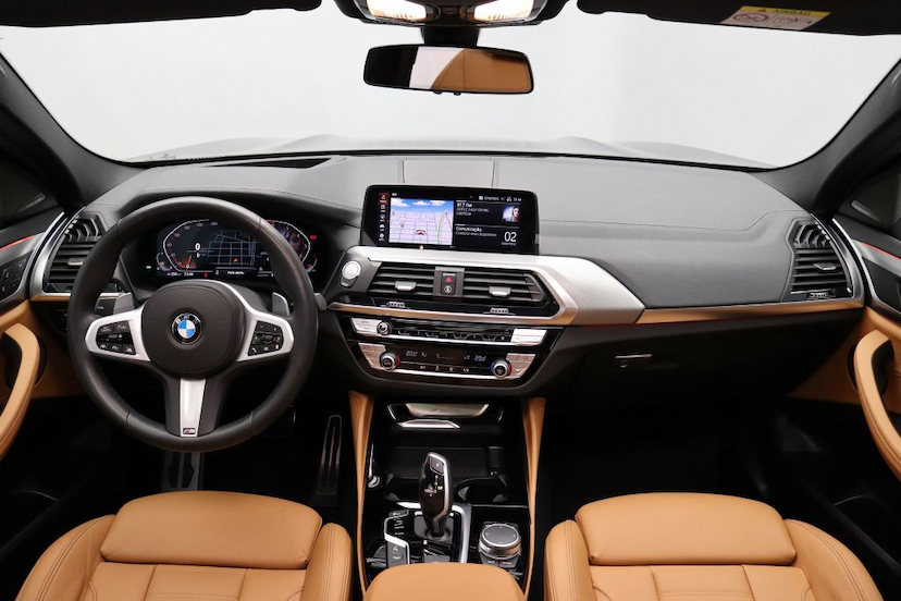 Foto do veículo BMW X4 XDRIVE 30I M SPORT 2021 17.470 KM 459.000,00