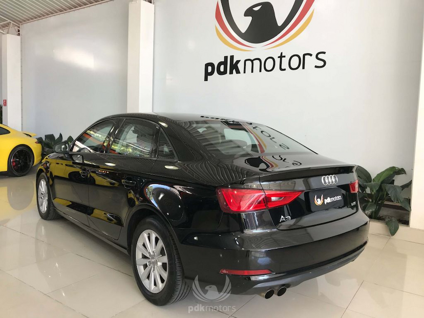 Foto do veículo AUDI  A3 SEDAN 2015 49.482 KM 89.000,00