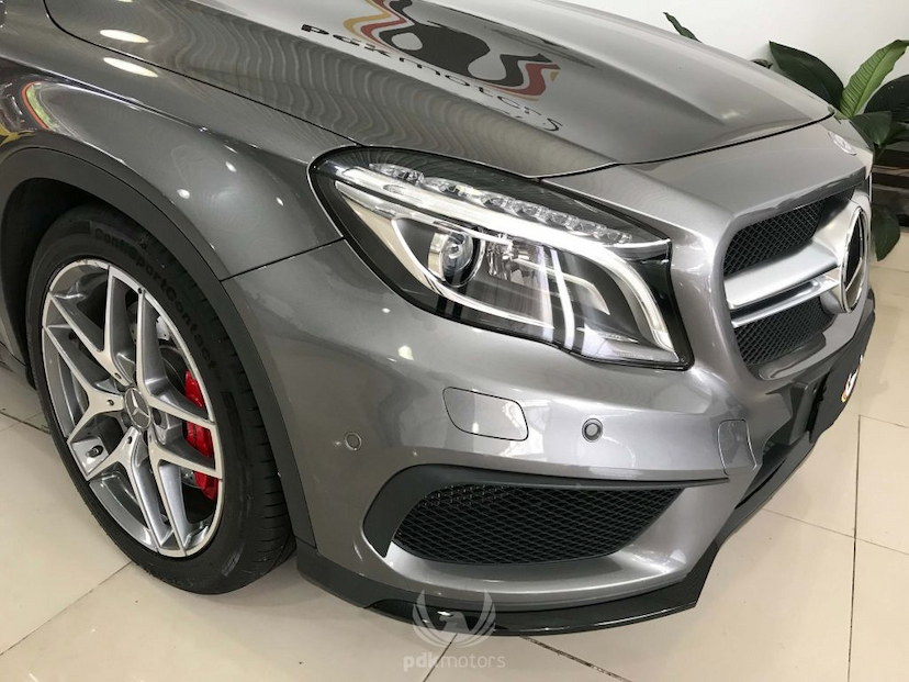 Foto do veículo MERCEDES-BENZ  GLA 45 AMG 2017 10.810 KM 309.900,00