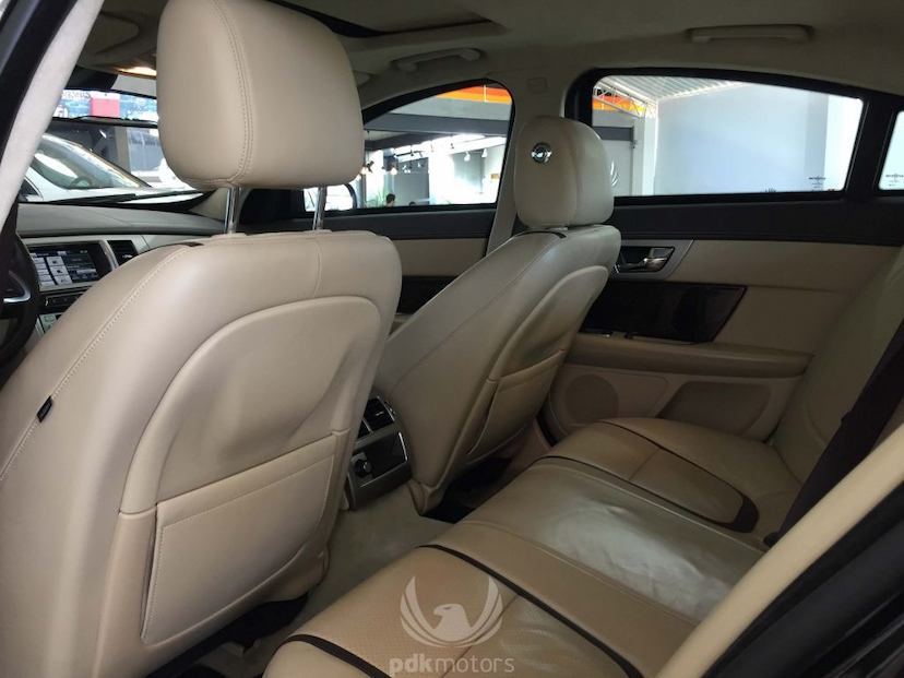 Foto do veículo JAGUAR  XF 3.0 PORTFOLIO 2013 27.810 KM 139.900,00