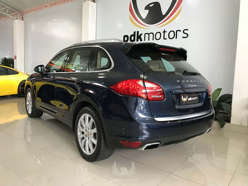 Foto do veículo PORSCHE  CAYENNE V6 2014 34.700 KM 249.000,00