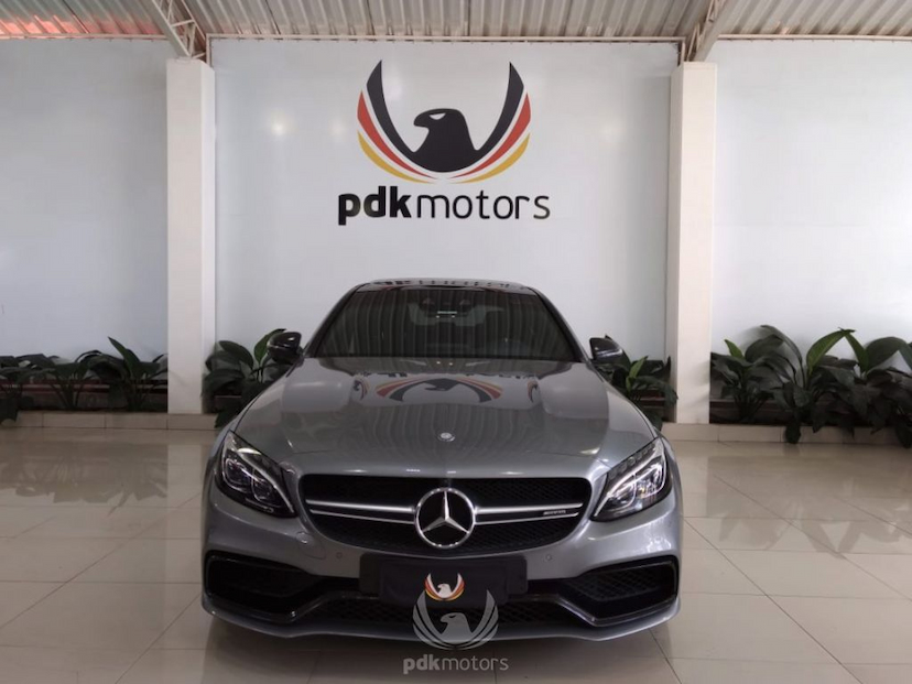 Foto do veículo MERCEDES-BENZ  C63 S AMG 2016 19.940 KM 434.000,00