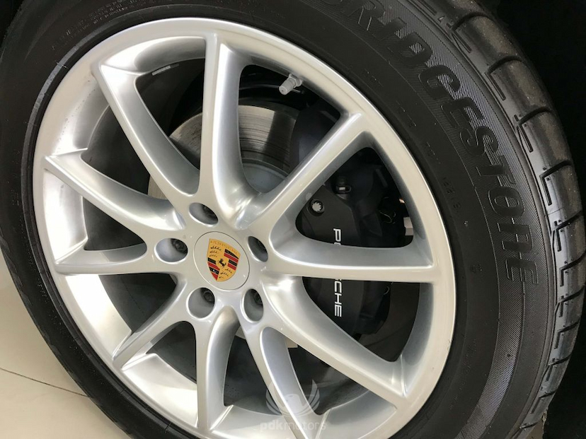 Foto do veículo PORSCHE  CAYENNE V6 2019 58 KM 515.000,00