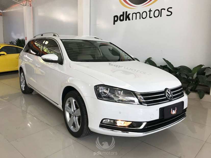 Foto do veículo VOLKSWAGEN  PASSAT VARIANT TSI 2013 24.600 KM 77.000,00