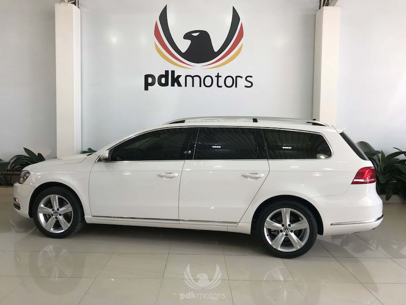 Foto do veículo VOLKSWAGEN  PASSAT VARIANT TSI 2013 24.600 KM 77.000,00