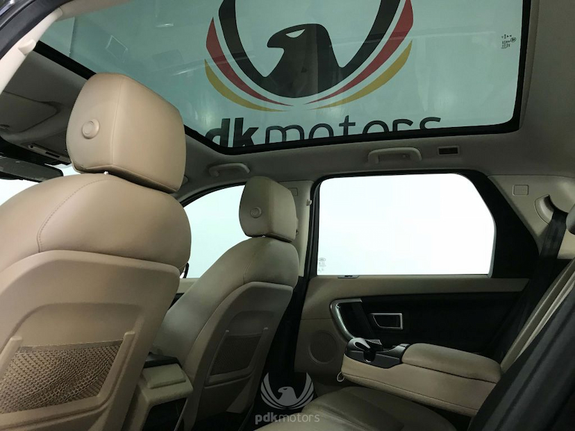 Foto do veículo LAND ROVER  DISCOVERY SPORT HSE SD4 2016 52.180 KM 189.000,00
