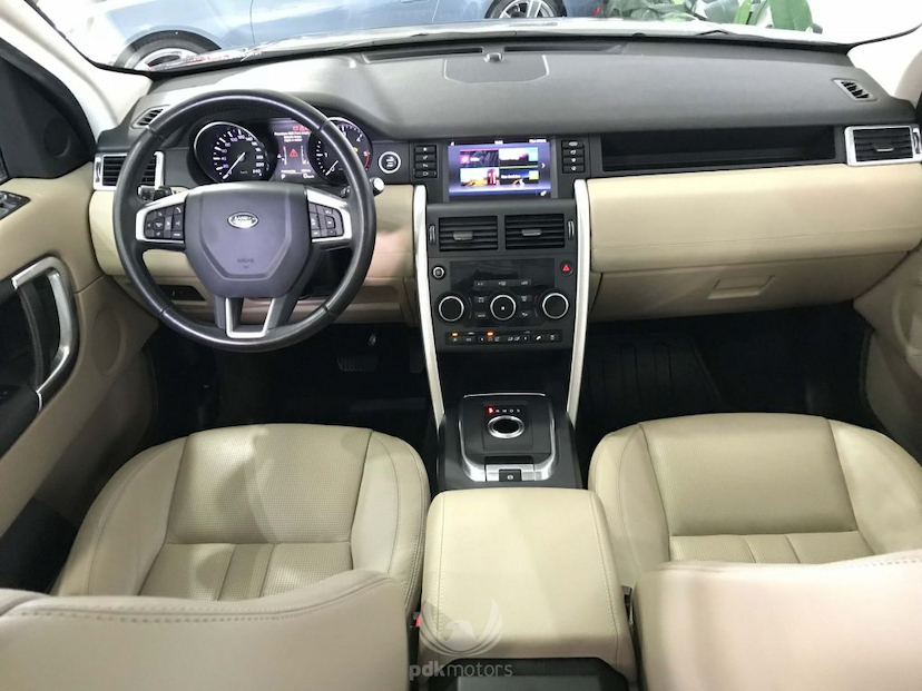 Foto do veículo LAND ROVER  DISCOVERY SPORT HSE SD4 2016 52.180 KM 189.000,00
