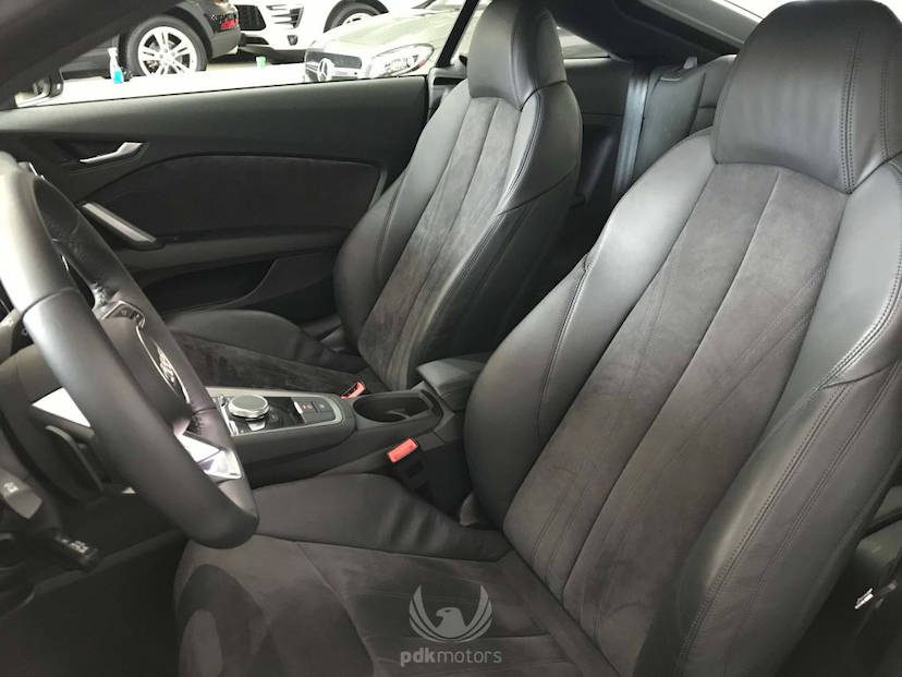 Foto do veículo AUDI  TT COUPE AMBITION 2018 4.540 KM 212.000,00