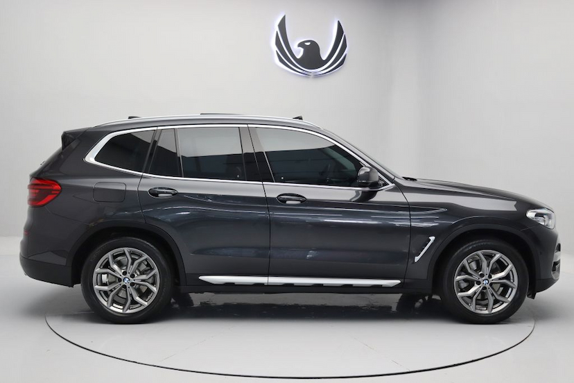 Foto do veículo BMW X3 XDRIVE20I X LINE 2020 24.540 KM 290.000,00
