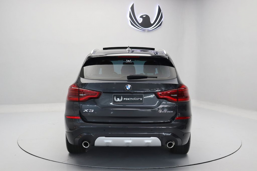 Foto do veículo BMW X3 XDRIVE20I X LINE 2020 24.540 KM 290.000,00