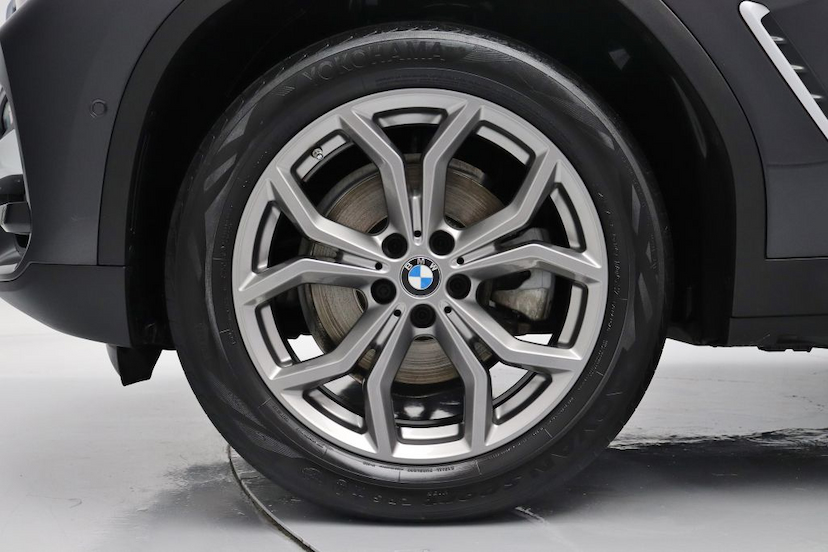 Foto do veículo BMW X3 XDRIVE20I X LINE 2020 24.540 KM 290.000,00