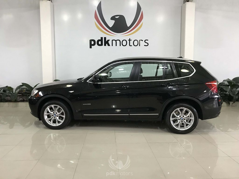 Foto do veículo BMW  X3 20I 2013 27.020 KM 99.000,00