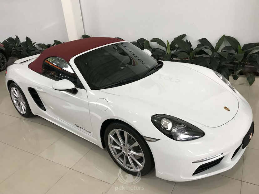 Foto do veículo PORSCHE  718 BOXSTER 2018 845 KM 400.000,00