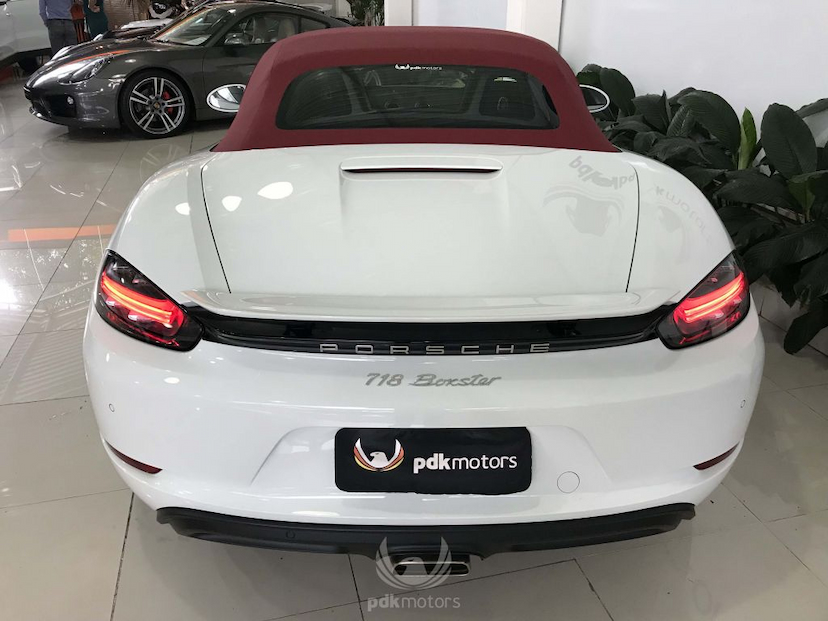Foto do veículo PORSCHE  718 BOXSTER 2018 845 KM 400.000,00