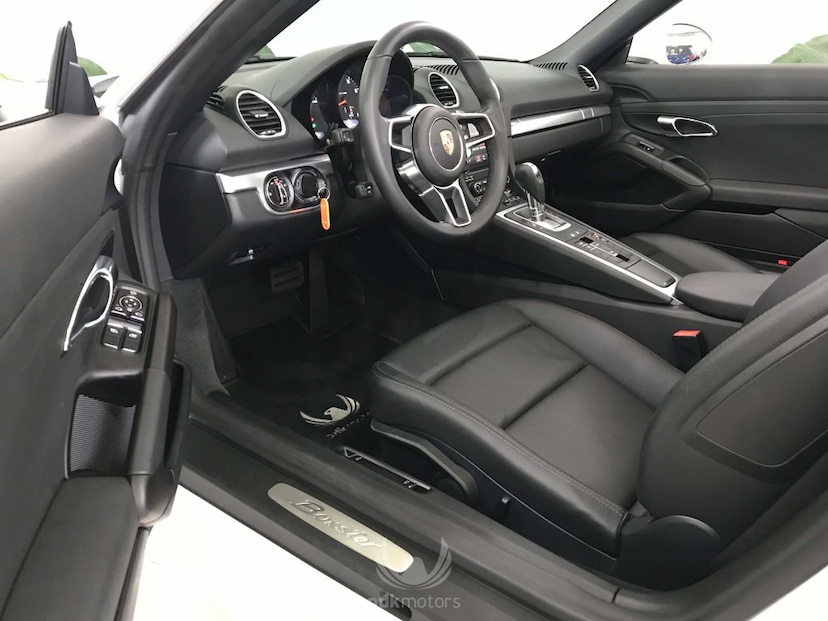 Foto do veículo PORSCHE  718 BOXSTER 2018 845 KM 400.000,00