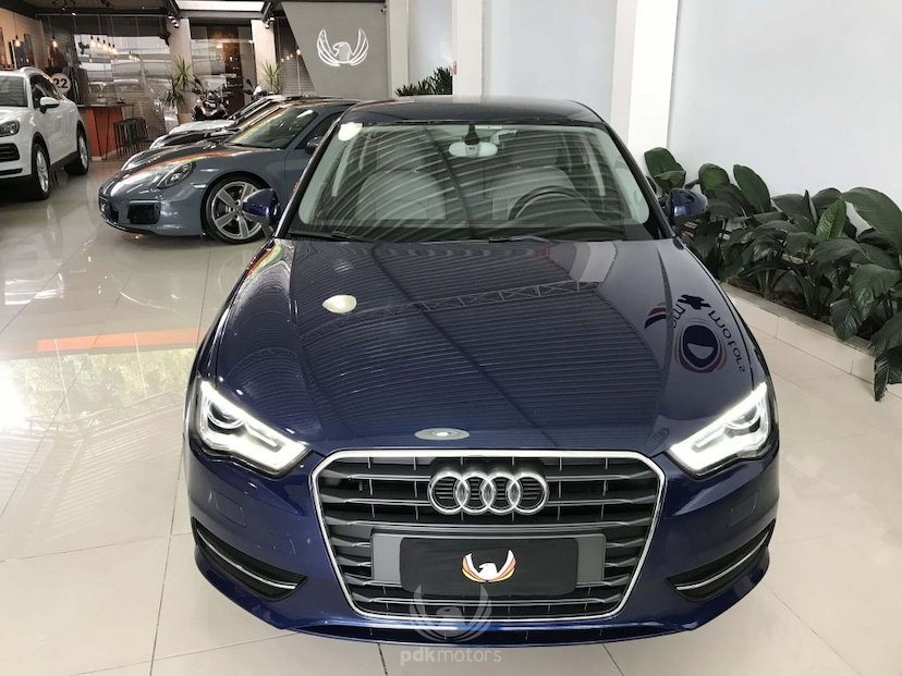 Foto do veículo AUDI  A3 SPORTBACK ATTRACTION 2015 48.000 KM 76.500,00