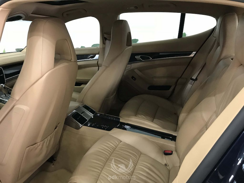 Foto do veículo PORSCHE  PANAMERA 4S 2010 22.495 KM 259.000,00