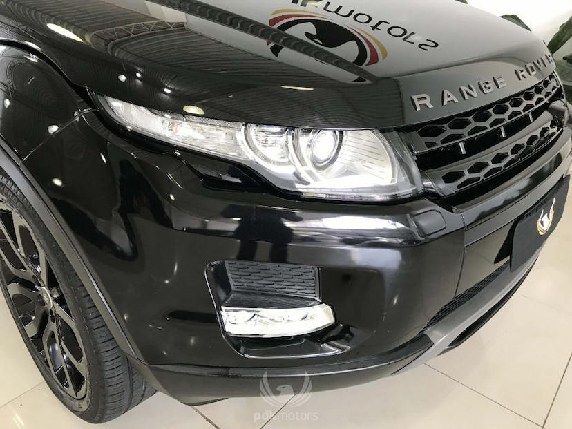Foto do veículo LAND ROVER  EVOQUE PURE 2013 51.270 KM 119.000,00