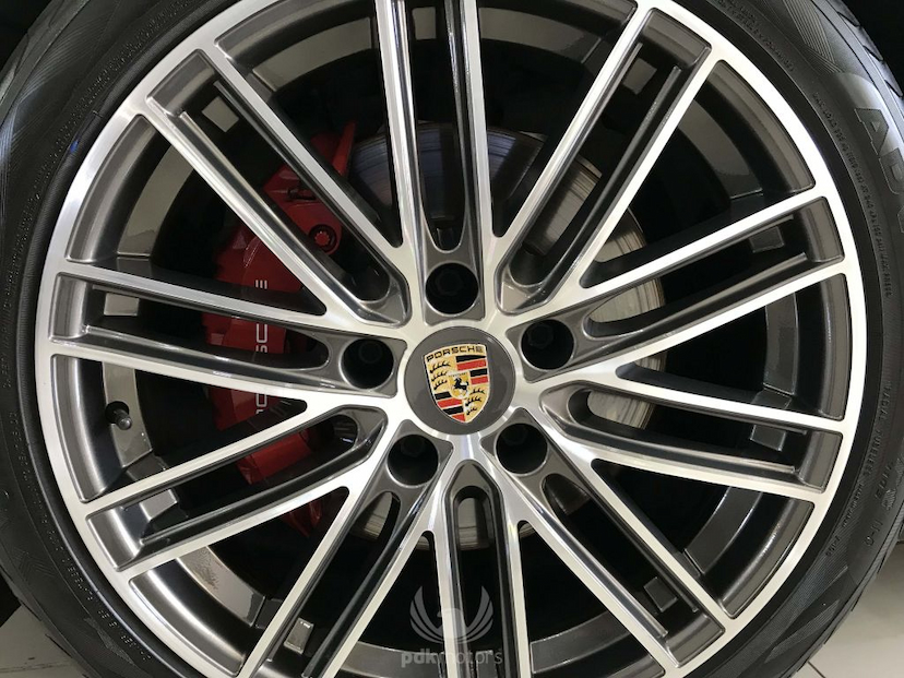 Foto do veículo PORSCHE  PANAMERA 2012 52.925 KM 239.900,00